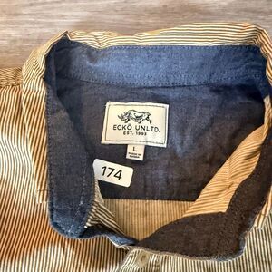 Ecko Unltd Men’s Short Sleeve Button-Up Shirt – Size L – Tan/Striped